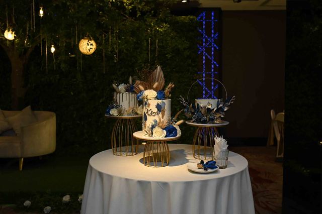 Wedding cake by Rangika