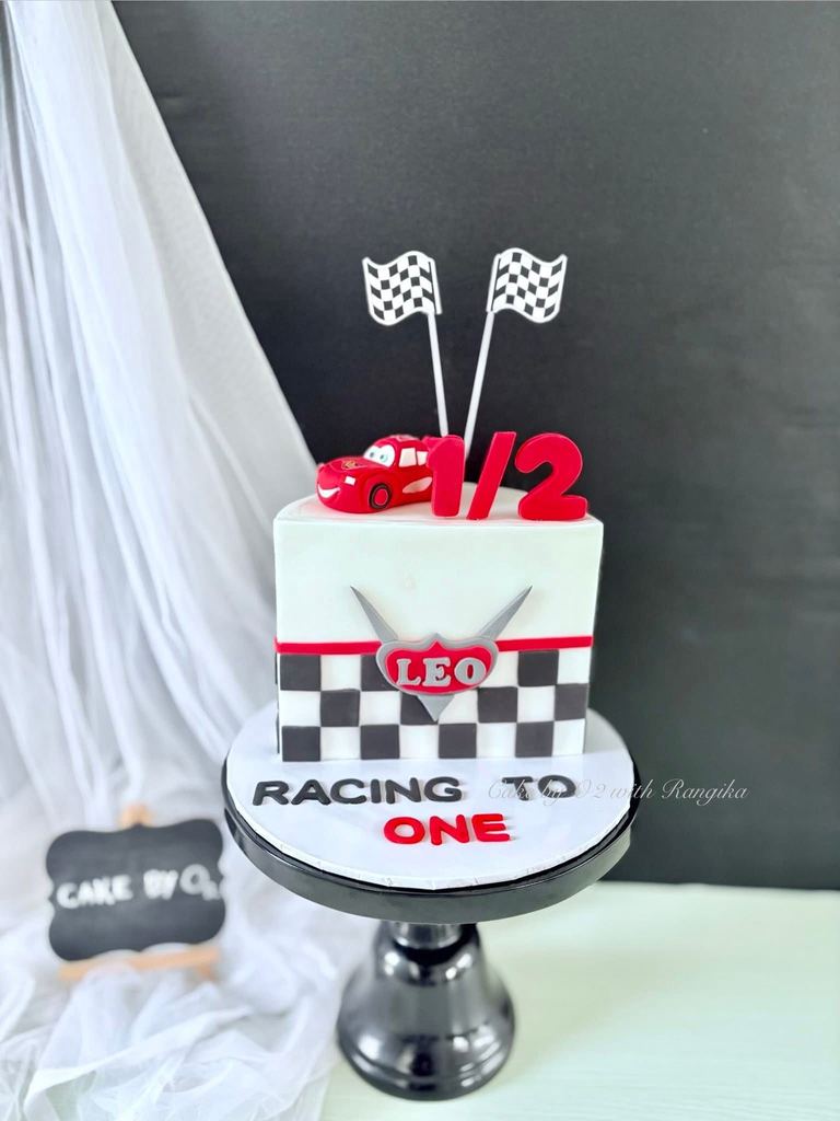 Custom birthday cake by Cake by O2, Colombo