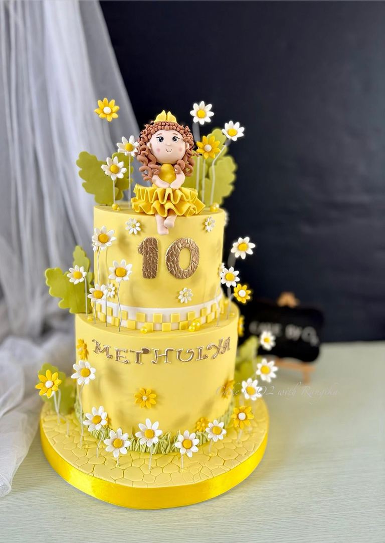 Custom birthday cake by Cake by O2, Colombo