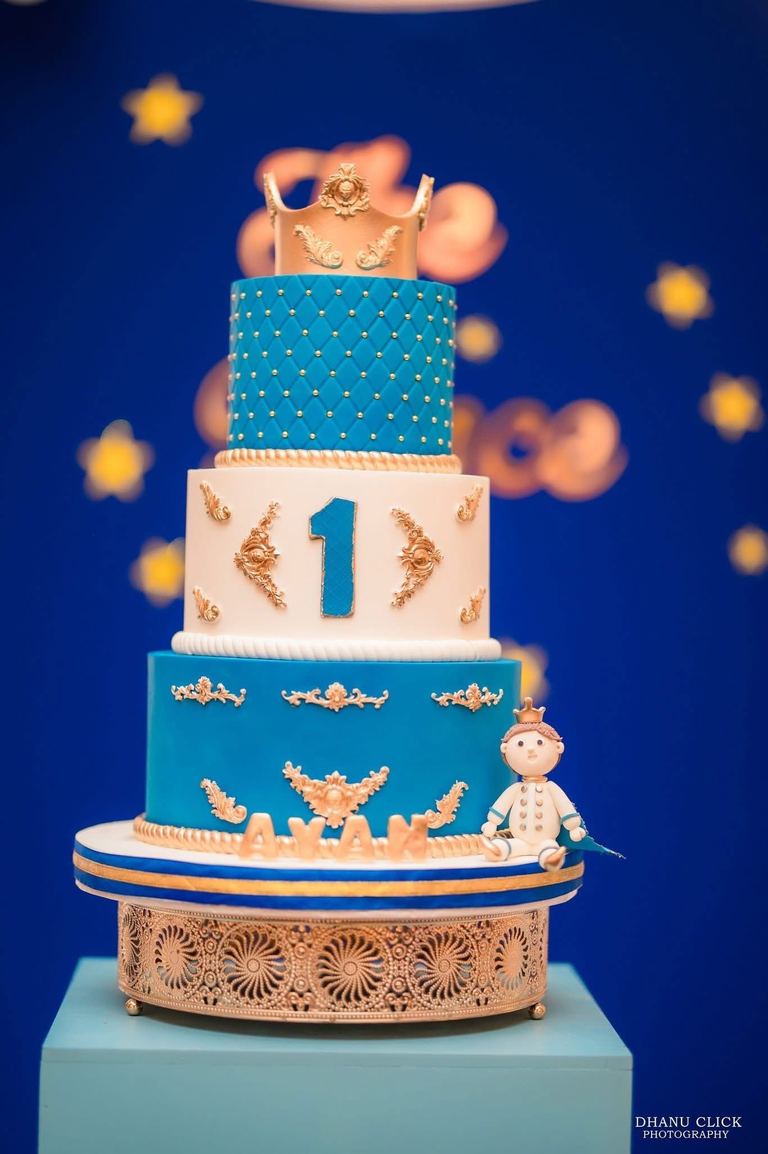 Custom birthday cake by Cake by O2, Colombo